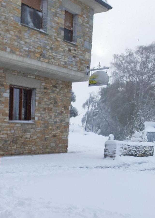 La Laguna  Albergue La Escuela 호스텔 외부 사진